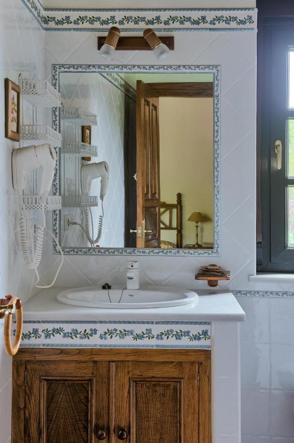 Casas Rurales El Llugaron Miravalles Dış mekan fotoğraf