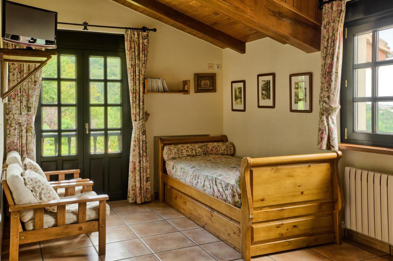 Casas Rurales El Llugaron Miravalles Dış mekan fotoğraf