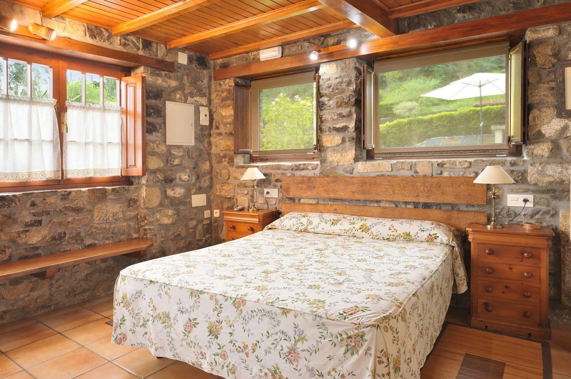 Casas Rurales El Llugaron Miravalles Dış mekan fotoğraf