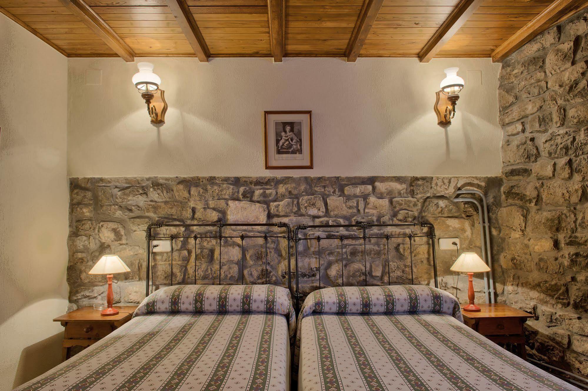 Casas Rurales El Llugaron Miravalles Dış mekan fotoğraf